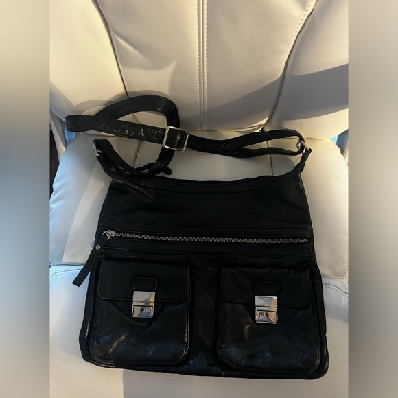 Danier Leather shoulder purse - Picture 4 of 8